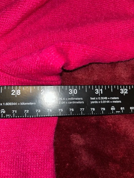 Sonoma Goods For Life 3x Lightweight V-Neck Bright Pink Soft Knit Sweater - Picture 10 of 12